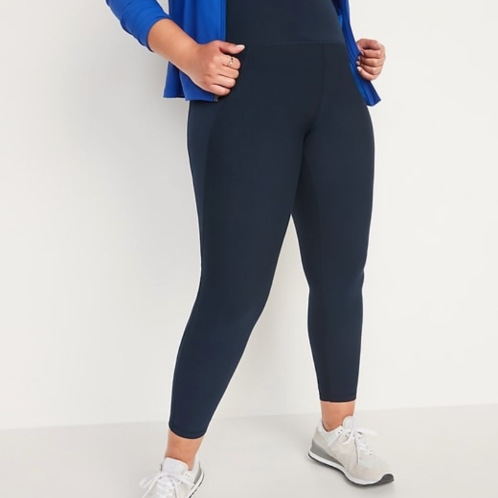 old navy high rise power press built in sculpt 7/8 length leggings NWT size L